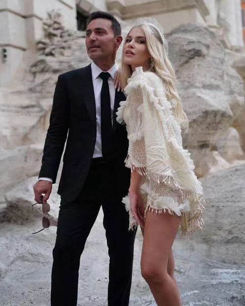 Ünlüler ve eşleri! İşte Seda Sayan, Acun Ilıcalı, Mustafa Sandal, Kıvanç Tatlıtuğ gibi ünlü isimlerin yaptıkları evlilikler ve eşleri... - Sayfa 19