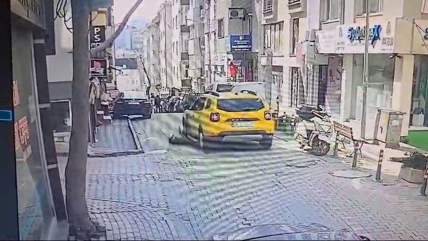 Balıkesir'de kan donduran olay: Uyuyan köpeği aracıyla ezerek öldürdü yoluna devam etti! İşte o anlar! - Sayfa 10