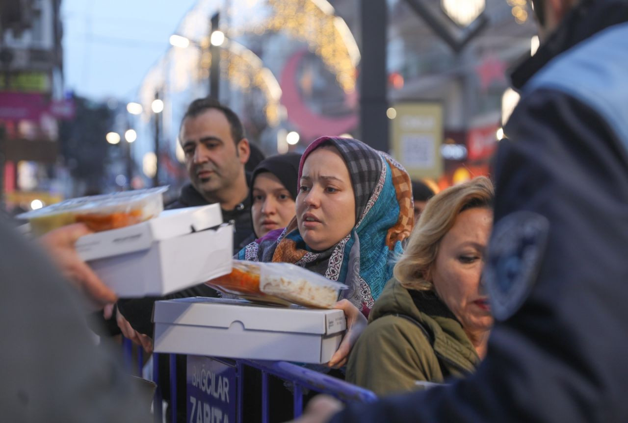 Bağcılar Belediyesi'nden Ramazan ayı boyunca sürecek etkinlikler için dev plato! - Sayfa 16