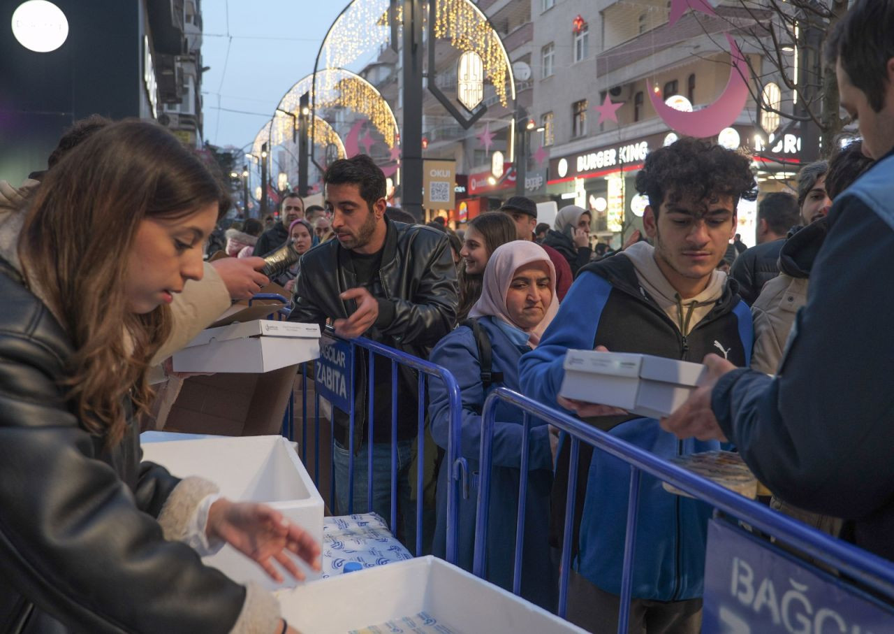 Bağcılar Belediyesi'nden Ramazan ayı boyunca sürecek etkinlikler için dev plato! - Sayfa 19