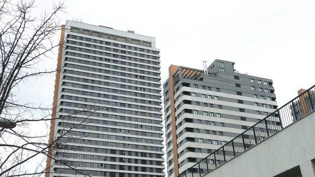 İstanbul Esenyurt'ta 25 yaşındaki Dilaray Karmaz, 39 katlı binanın 30'uncu katından düşerek hayatını kaybetti - Sayfa 6