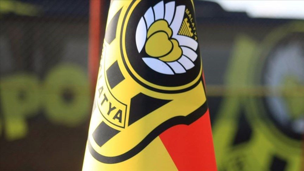 UEFA kulüpler sıralaması yenilendi! Süper Lig devi ezeli rakiplerini geride bıraktı: İşte o sıralama... - Sayfa 20