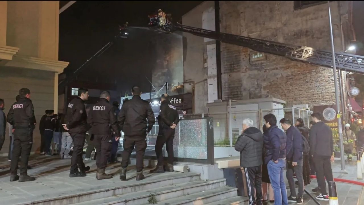 Üsküdar'da korkutan kafe yangını! Büyük çapta hasar meydana geldi... - Sayfa 5