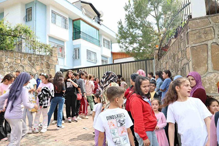 Adana'da bayram harçlığı kuyruğu! Duyan sıraya girdi - Sayfa 6