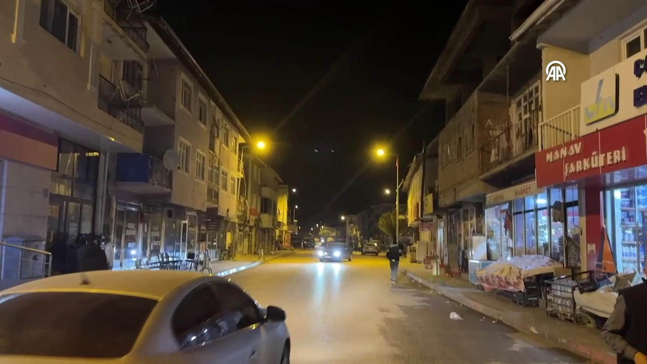 Sulusaray'da evlerine girmeyen vatandaşların bekleyişi sürüyor - Sayfa 8