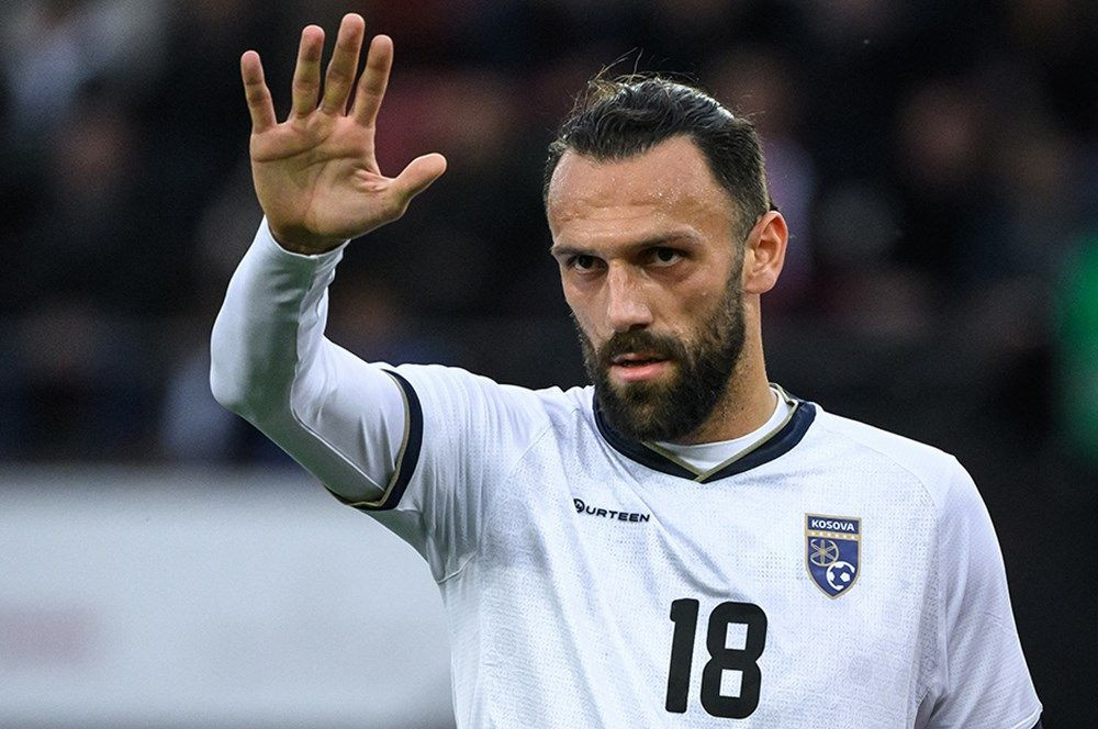 Fenerbahçe'de Vedat Muriqi'nin rekor bonservisi tarihe karışıyor! Milli yıldız için 25 milyon euroluk gelir bekleniyor - Sayfa 6