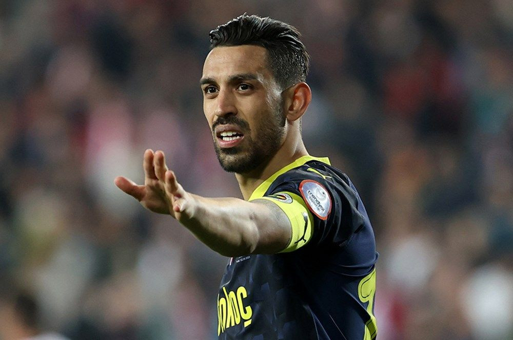 "Bu rezilliğin sorumluları Ali Koç ve İsmail Kartal acilen istifa edip gidin! İsmail Hocam, Icardi'ye güvendikleri kadar Edin Dzeko'ya güvenmedin" - Sayfa 6