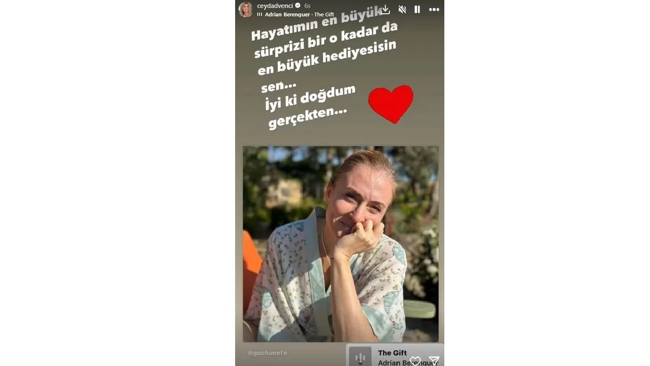 Boşandıktan sonra yeni bir aşka yelken açan Ceyda Düvenci incecik kareleri ile göz doldurdu! Bikinili pozları olay oldu... - Sayfa 6