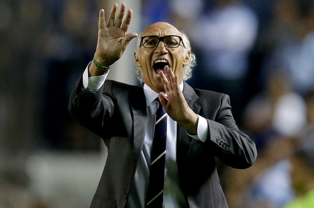 Dünyanın en iyi teknik direktörleri açıklandı! Fatih Terim listedeki tek Türk teknik adam oldu! Türkiye'den yolu geçmiş 8 yabancı hoca da bu listede... - Sayfa 7