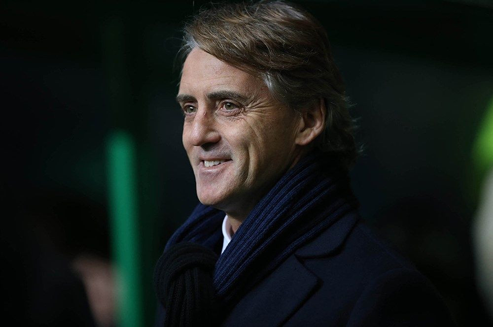 Dünyanın en iyi teknik direktörleri açıklandı! Fatih Terim listedeki tek Türk teknik adam oldu! Türkiye'den yolu geçmiş 8 yabancı hoca da bu listede... - Sayfa 18