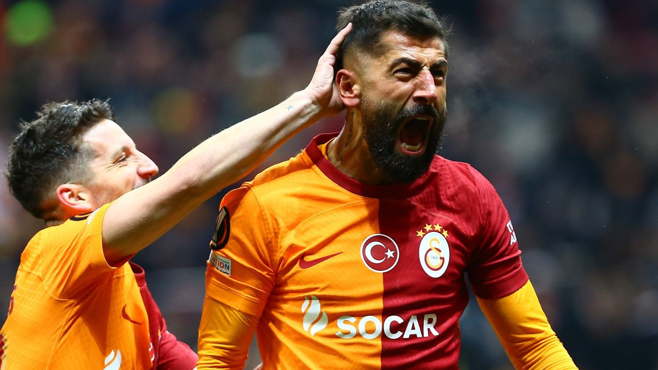Galatasaray'ın Fatih Karagümrük maçı ilk 11'i belli oldu! Okan Buruk Kerem Demirbay için kararını verdi - Sayfa 8