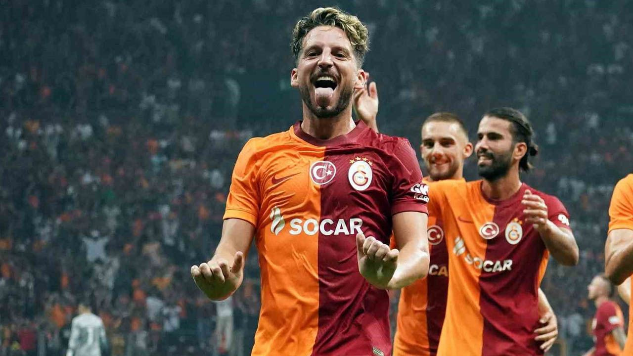 Galatasaray'ın Fenerbahçe derbisi ilk 11'i belli oldu! Ve Okan Buruk herkesin beklediği Abdülkerim Bardakcı kararını sonunda verdi: Cimbom'da büyük sürpriz - Sayfa 10