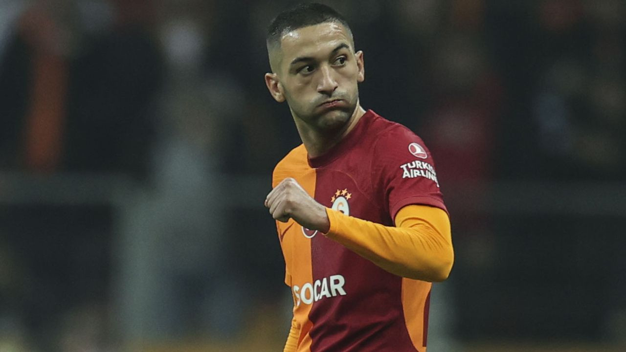 Galatasaray'ın Fenerbahçe derbisi ilk 11'i belli oldu! Ve Okan Buruk herkesin beklediği Abdülkerim Bardakcı kararını sonunda verdi: Cimbom'da büyük sürpriz - Sayfa 9