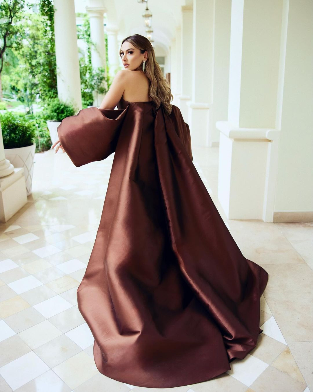 Hadise, Cannes Film Festivali'ne tarzıyla damga vurdu - Sayfa 8