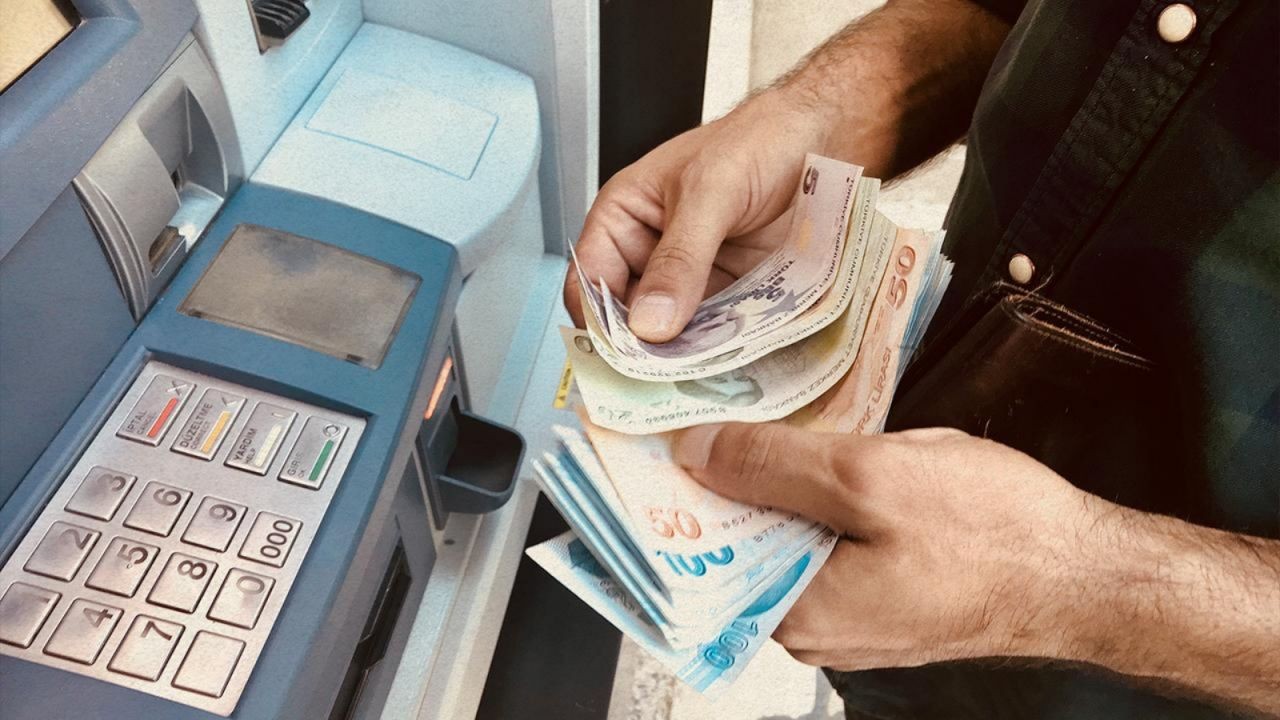 Mevduat faizleri yükseliyor! Banka oranları güncellendi! İşte 500 bin TL'nin aylık getirisi - Sayfa 1