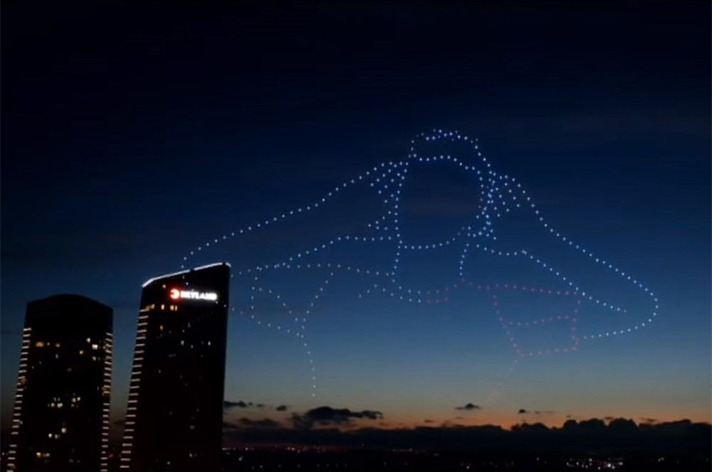 Galatasaray 24. şampiyonluk kupasını taraftarının önünde kaldırdı! - Sayfa 29