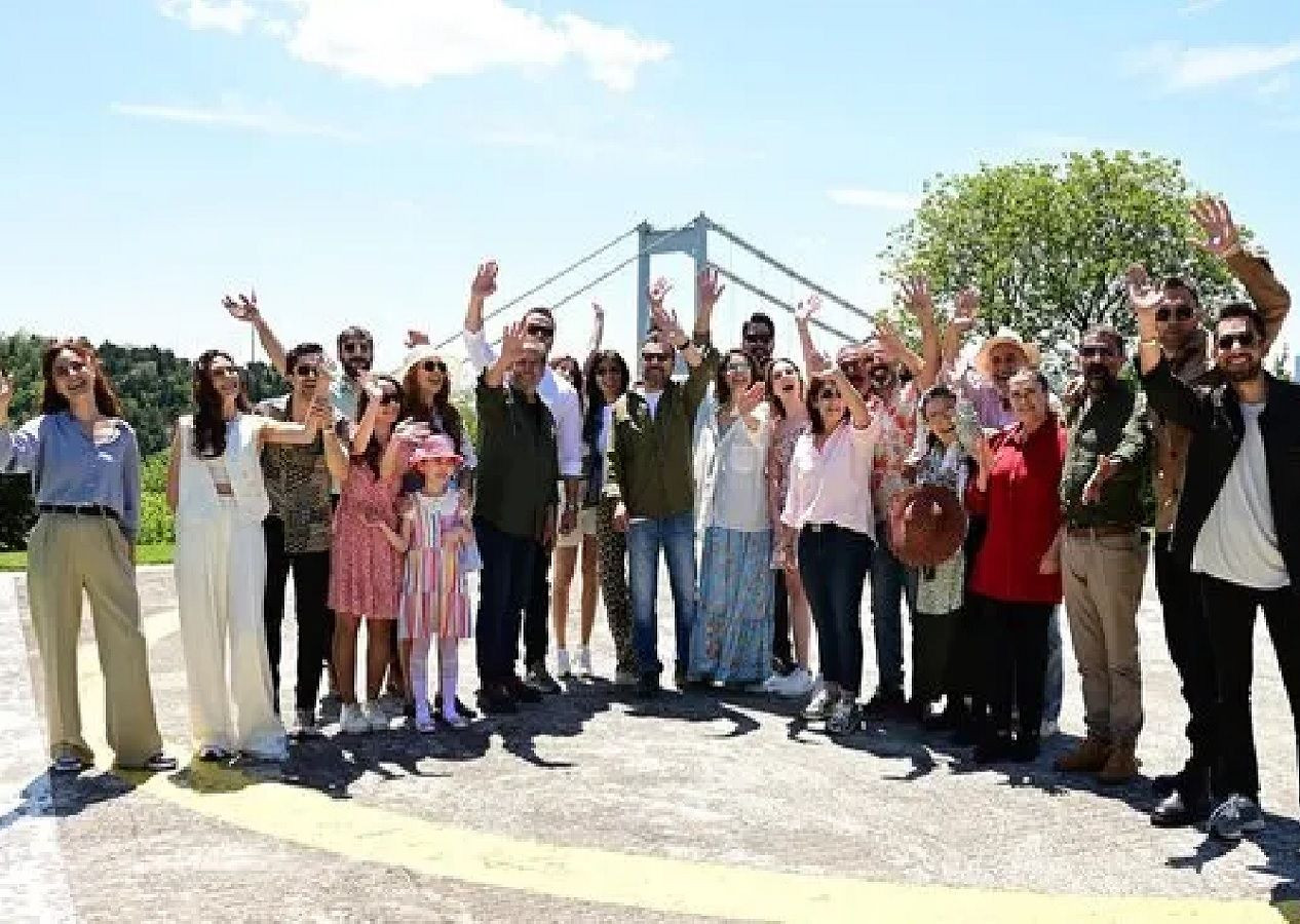 ATV'de bir devir kapanıyor! Ben Bu Cihana Sığmazam dizisi veda zamanı! İşte setten son kareler... - Sayfa 5