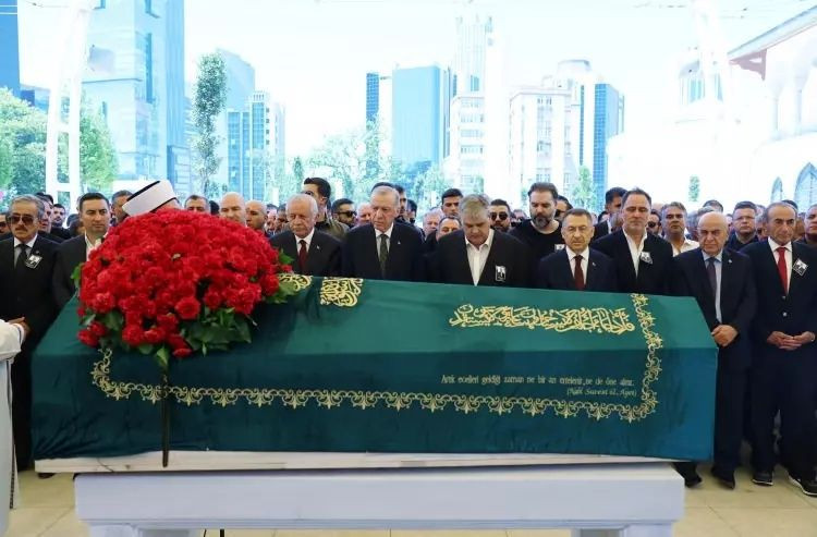 Cumhurbaşkanı Erdoğan, Tansu Çiller'in eşi Özer Uçuran Çiller’in cenaze törenine katıldı - Sayfa 7