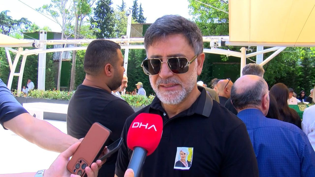 Eşinin ölümüne sadece 17 gün dayanabilmişti! Erkan Yolaç'ın eşi Asuman Tuğberk Yolaç son yolculuğuna uğurlandı - Sayfa 6