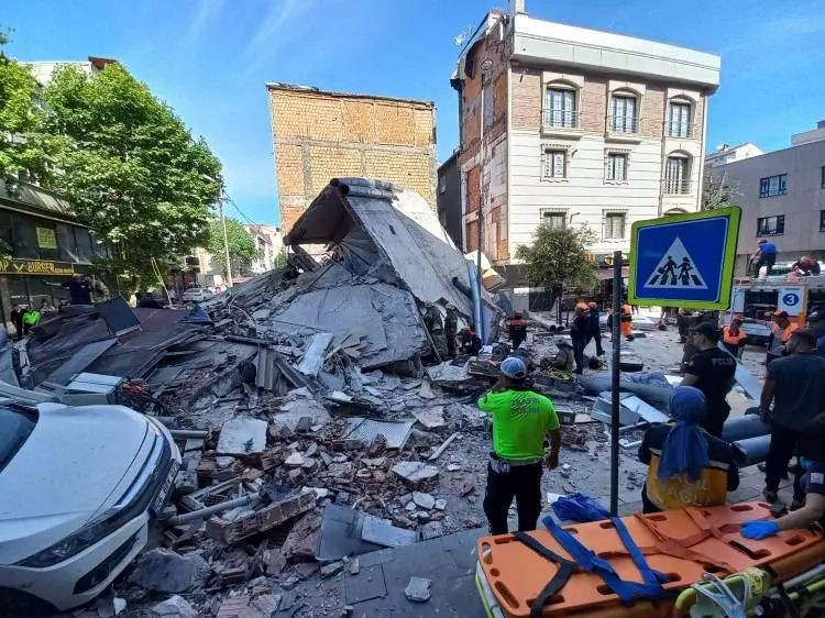 Küçükçekmece'de çöken binanın sahibinin ifadesi ortaya çıktı! "Müteahhit bulacağım zaman bu olay meydana geldi" - Sayfa 6