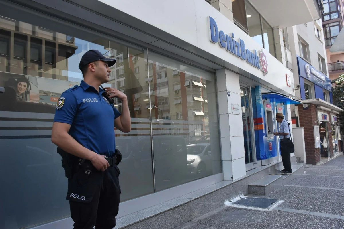 İkinci Seçil Erzan vakası! Denizbank Şube Müdürü intihar girişiminde bulundu! Psikiyatri servisine yatırıldı... - Sayfa 5