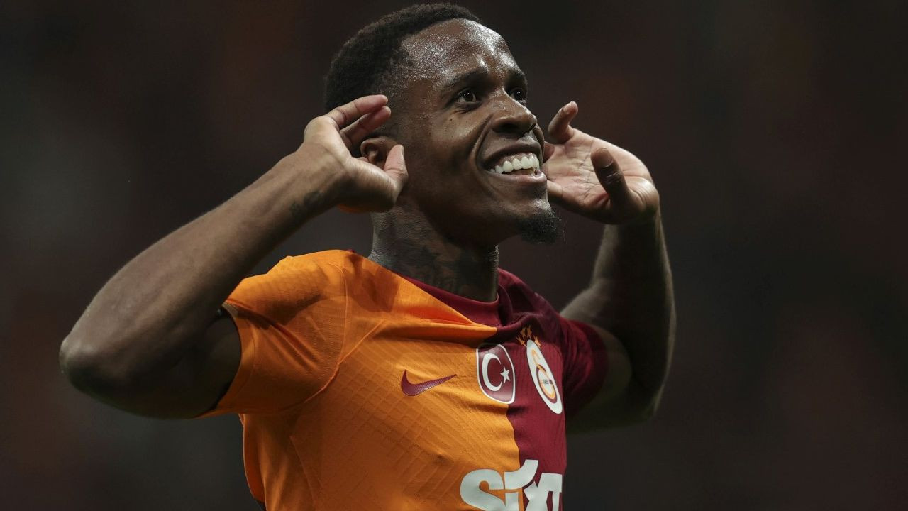 Ve Wilfried Zaha için Galatasaray defteri kapandı! Yeni takımını duyurdular: Cimbom'a 10 milyon euro bonservis bedeli ödenecek - Sayfa 8