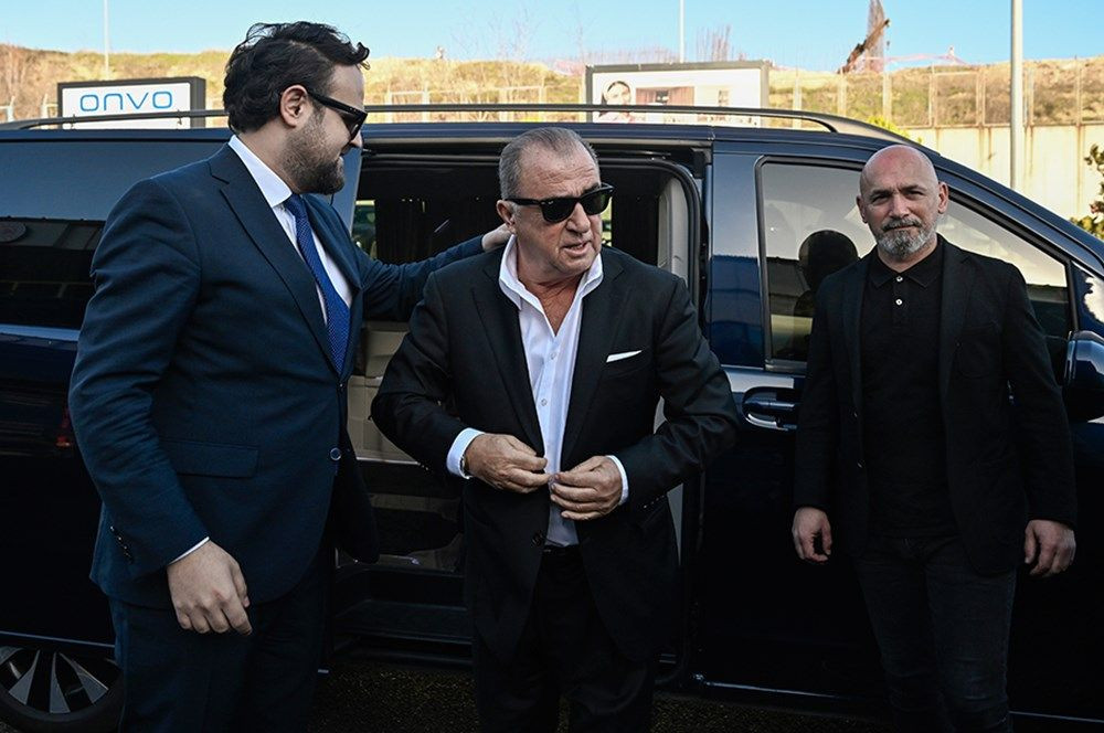 Fatih Terim'den Hollanda mağlubiyeti sonrası flaş sözler: "Yarı finali değil aslında finali kaybettik! Böylesini hatırlamıyorum" - Sayfa 6
