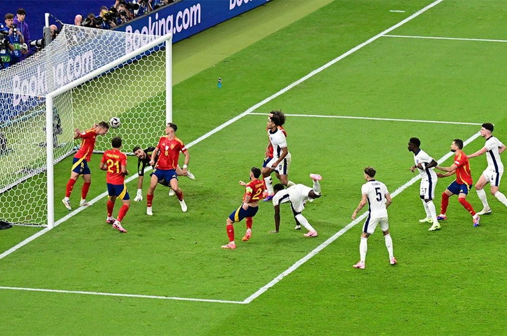 İngiltere yine yeniden yıkıldı, İspanya şampiyonluk kupasını kaldırdı! - Sayfa 10