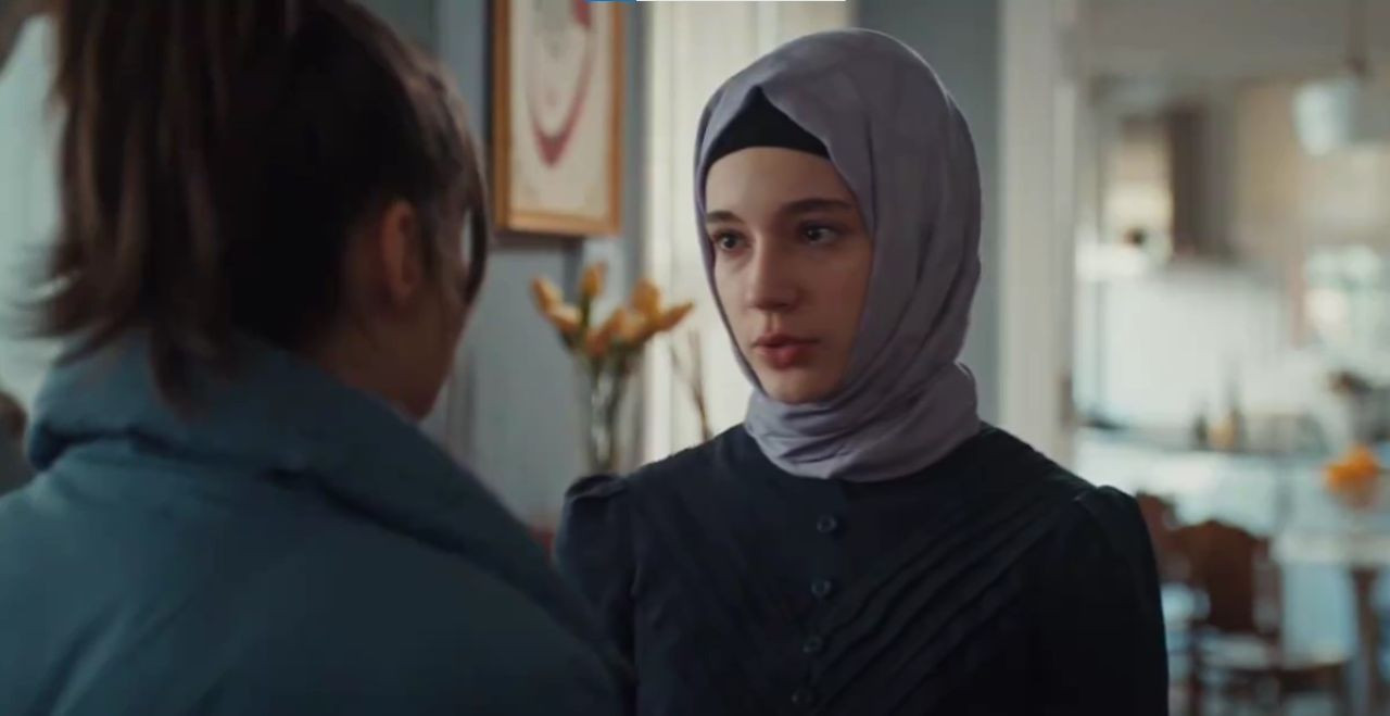 Kızıl Goncalar dizisinin yeni sezon tarihi belli oldu! - Sayfa 11