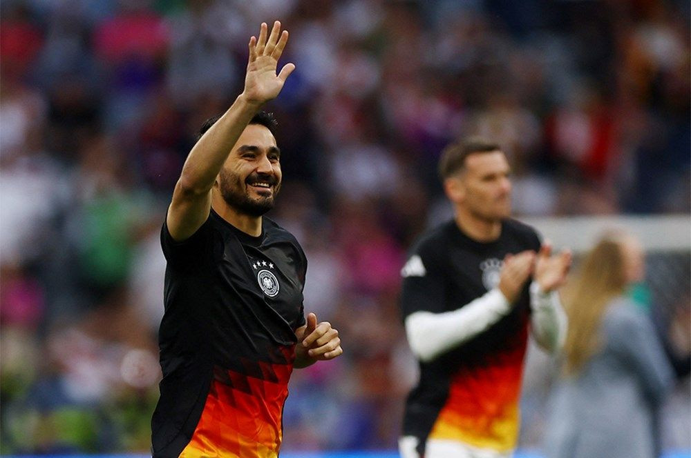 Jose Mourinho Fenerbahçe yönetiminden öyle bir yıldız istedi ki! Süper Lig'in şampiyonunu değiştirecek transferi İspanyollar açıkladı! Acun Ilıcalı görüşmelere başladı - Sayfa 7