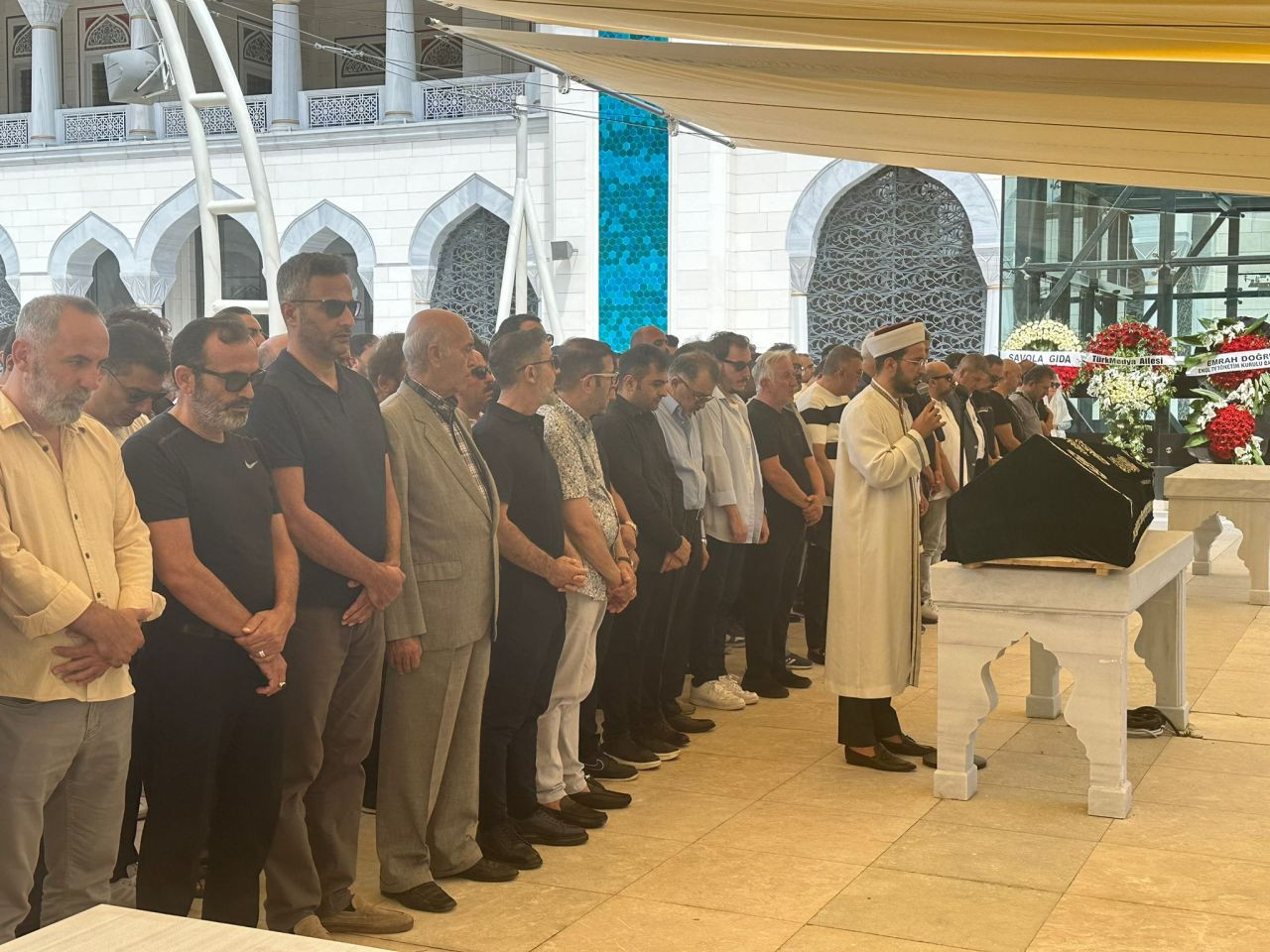 Mustafa Nihat Yükselir'e son veda... Göz yaşları ve dualarla uğurlandı - Sayfa 8