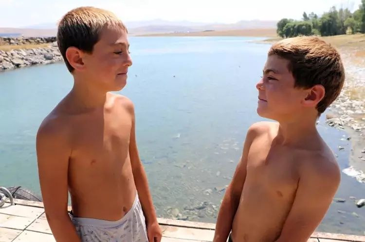 Van Gölü'ne giren esmer çocuklar sarışın oluyor! Nedeni şoke etti... - Sayfa 7