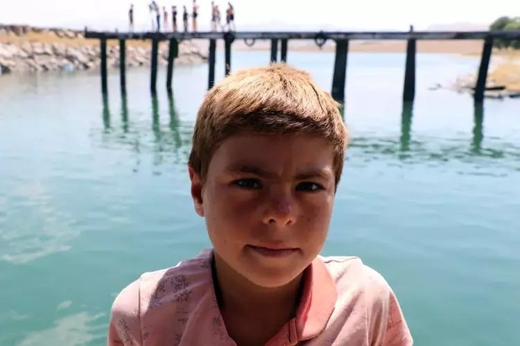 Van Gölü'ne giren esmer çocuklar sarışın oluyor! Nedeni şoke etti... - Sayfa 6