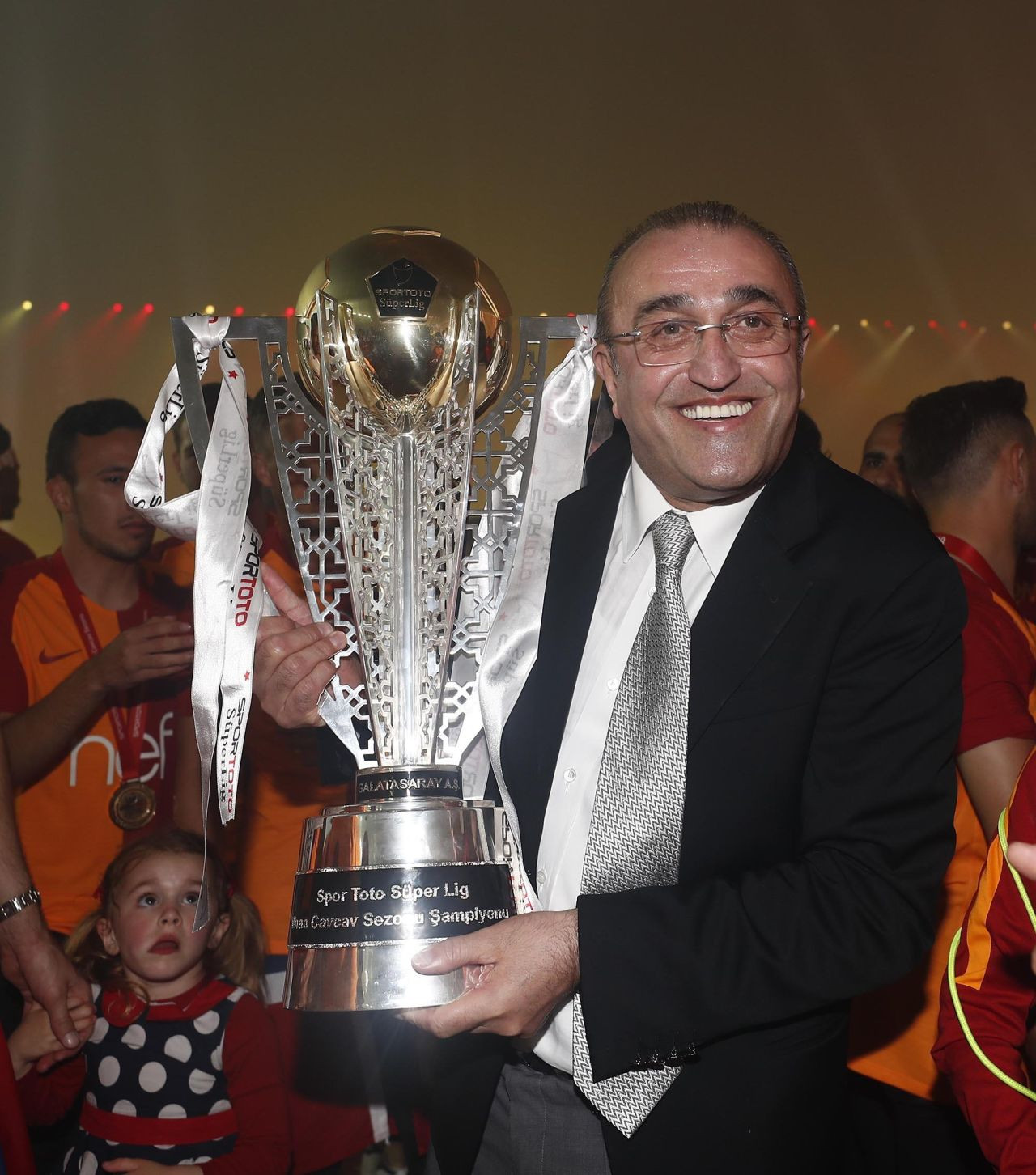 Galatasaray’da çare Abdurrahim Albayrak! Florya’yı toparlayacak, futbolcuların motivasyonunu arttıracak! Erden Timur’un boşluğunu ancak o doldurur… - Sayfa 11