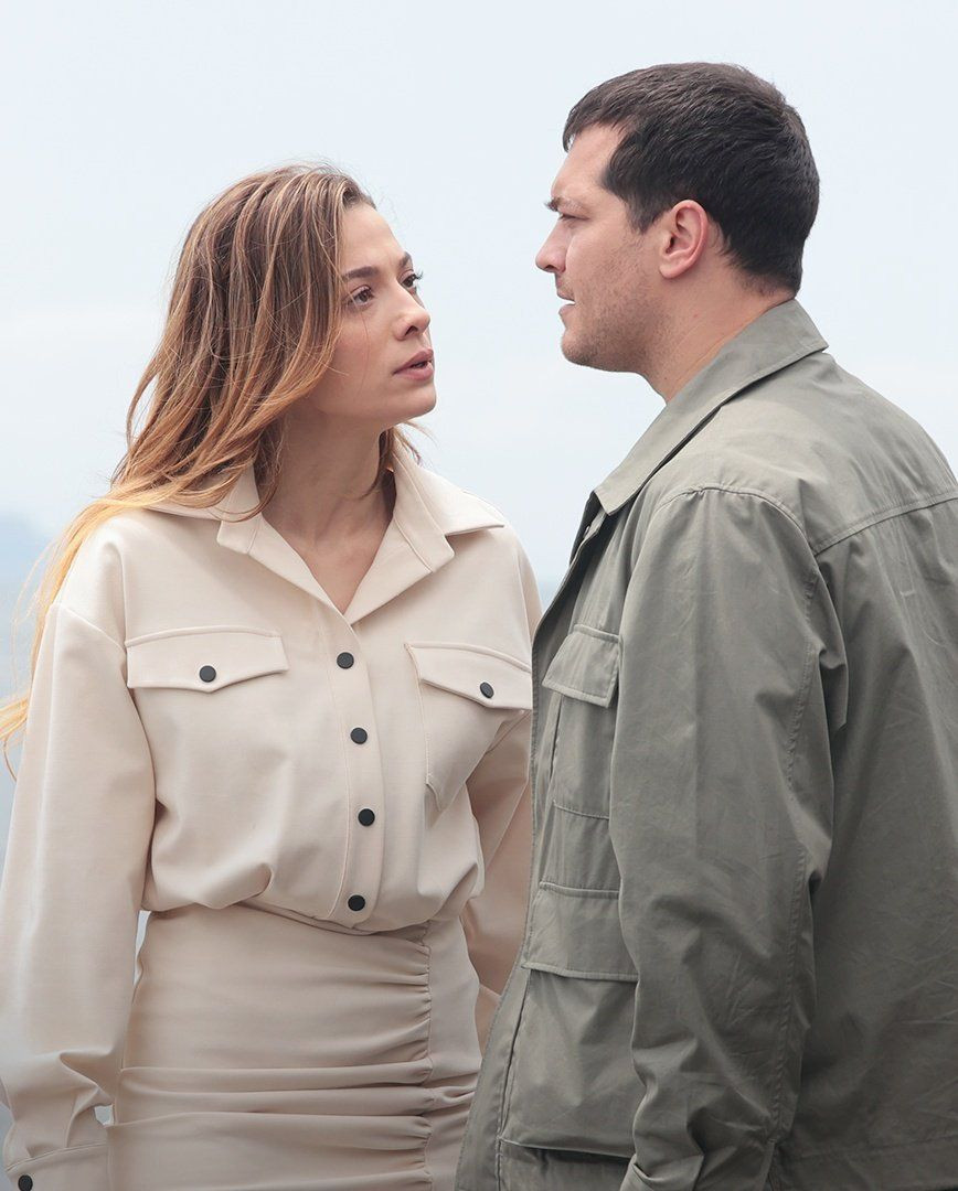 Aşk söylentileri doğru çıktı! Çağatay Ulusoy, gönlünü ünlü oyuncuya kaptırdı - Sayfa 7