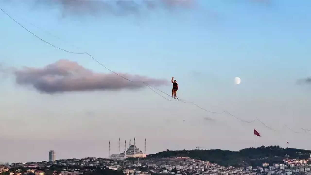 15 Temmuz Köprüsü'nde inanılmaz performans: Asya'dan Avrupa'ya ip üzerinde yürüyüş! - Sayfa 7