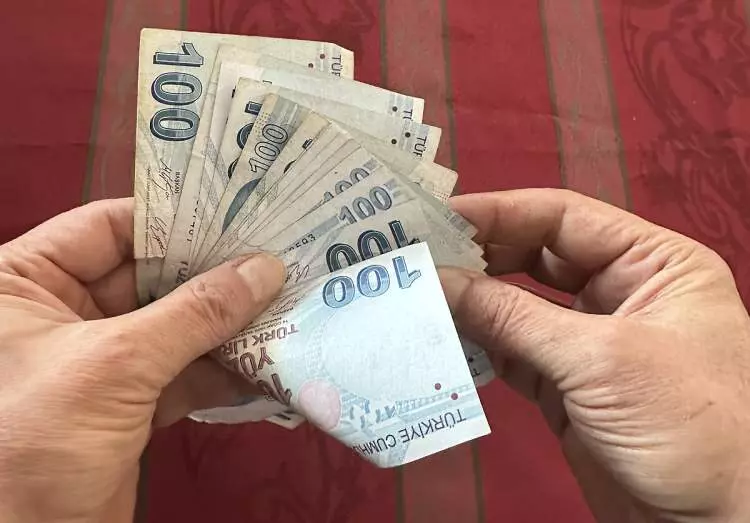 Çalışan emekliler dikkat! Maaşınız kesintiye uğrayabilir... - Sayfa 6