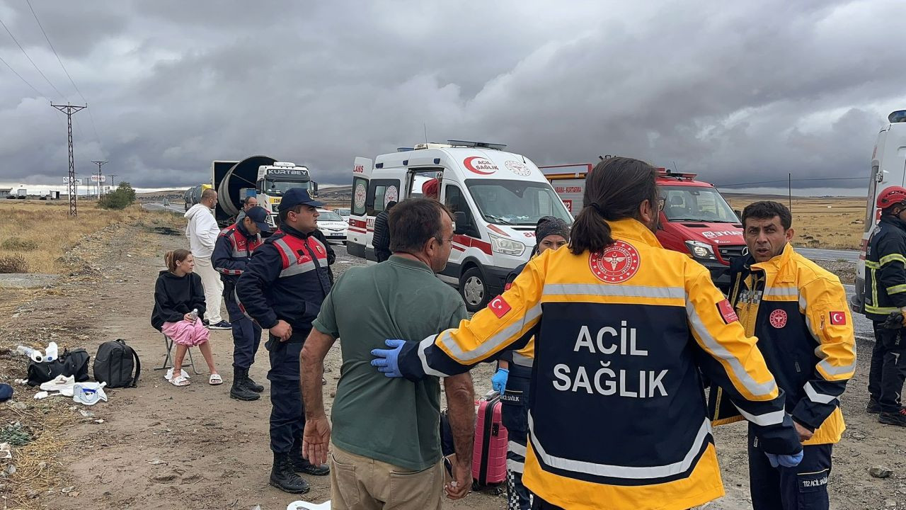 Nevşehir'de turistleri taşıyan minibüs takla attı! 18 yaralı var... - Sayfa 5