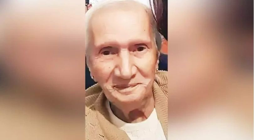 Pankartlarla soykırımı itiraf ettiler! Rumlardan yeni skandal: Acılı Türk kadını Rum yaptılar! - Sayfa 7