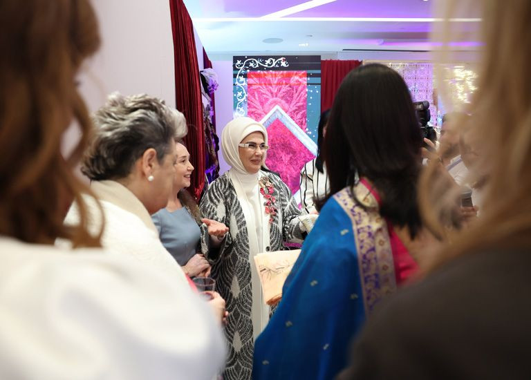 Emine Erdoğan Türk çeyiz geleneğini dünyaya tanıttı, dünya liderlerinin eşleri hayran kaldı - Sayfa 7