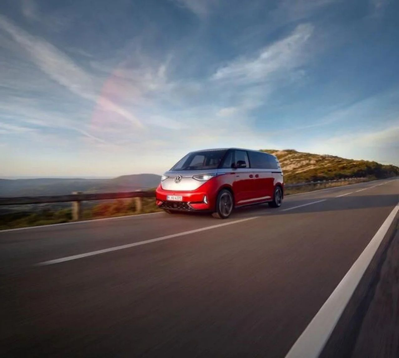 Ekim ayında yollarda! Volkswagen'in elektrikli ticari aracı ID.Buzz Türkiye'de! İşte satış fiyatları - Sayfa 7