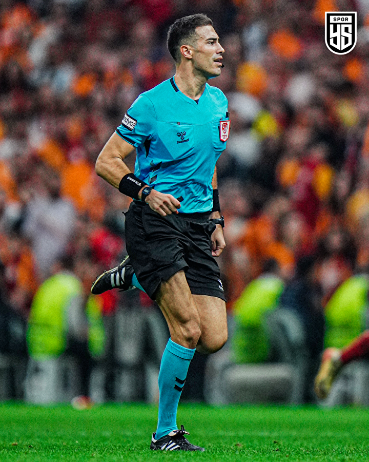 Okan Buruk, penaltı sonrası hakeme tehditler savurdu: Buna penaltı veren hakem bir daha burada maç yönetemez! - Sayfa 6