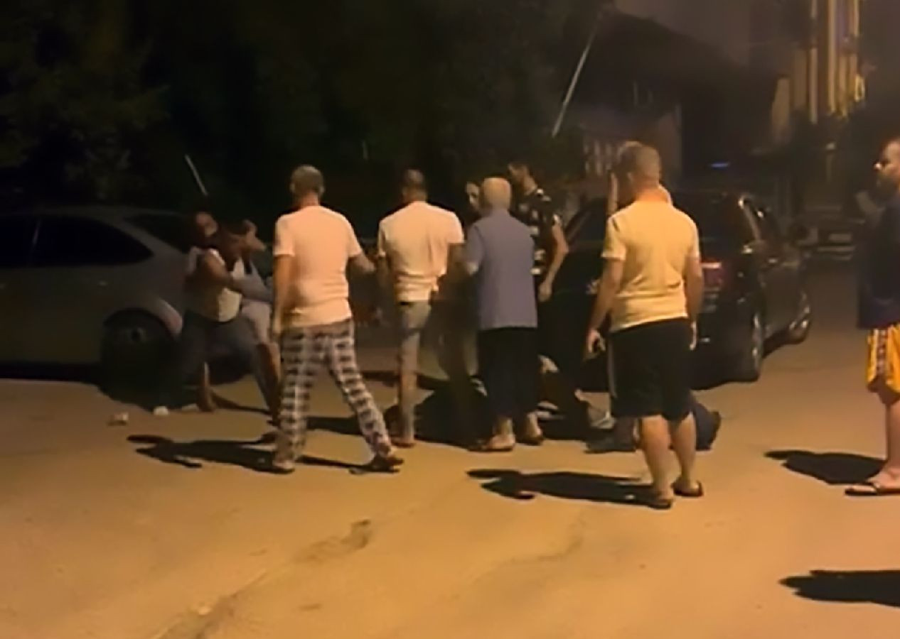 Adana'da 8 yaşındaki çocuğa cinsel istismar: Mahalleli sapığın evine yazılar yazdı - Sayfa 5