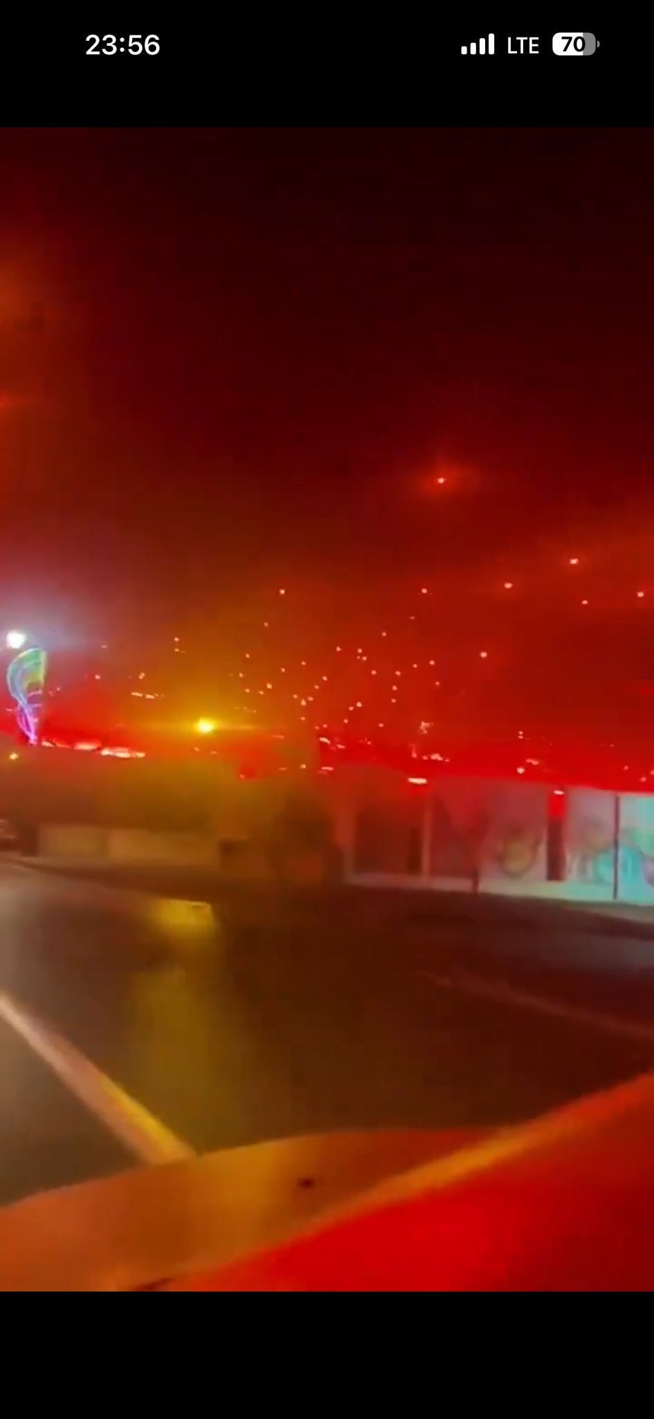 İran böyle saldırdı: İsrailliler dehşet içinde çığlık çığlığa kaçtı! Tüm dünya bu görüntülerle şoka girdi! - Sayfa 15