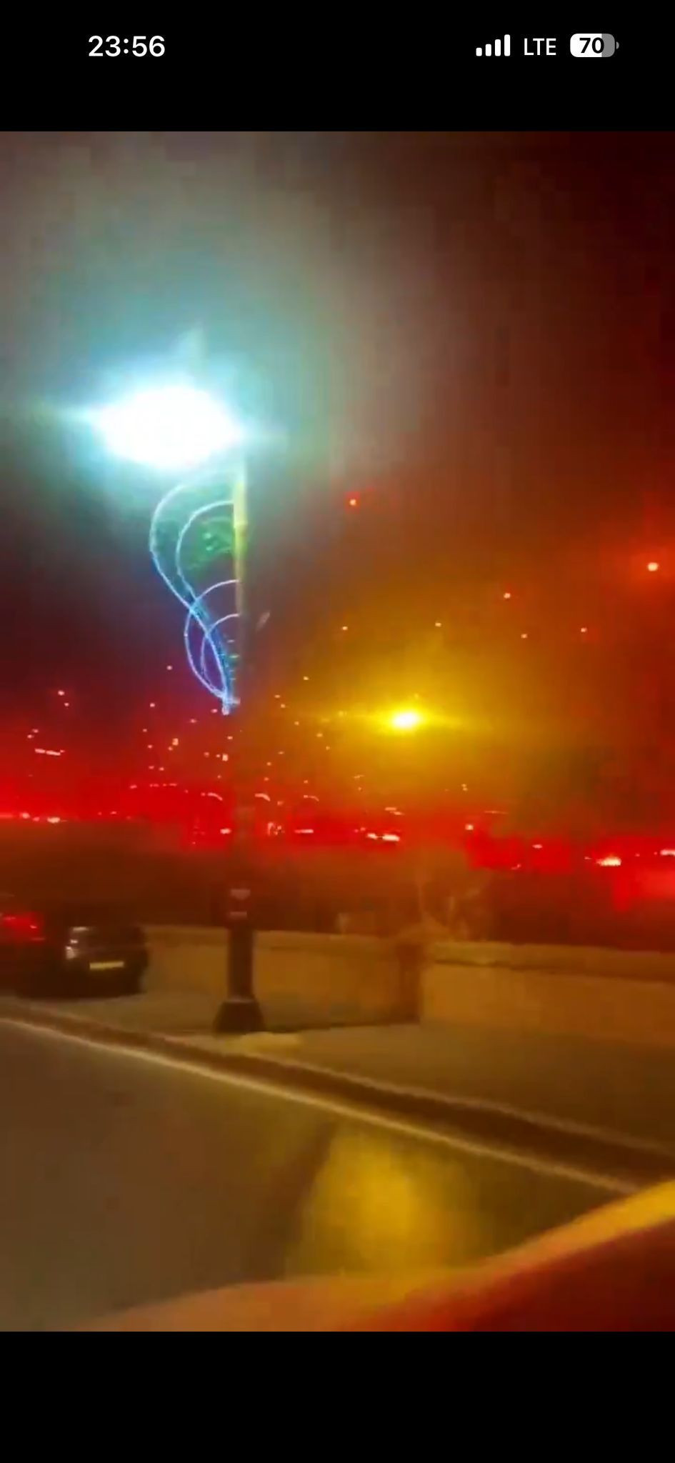 İran böyle saldırdı: İsrailliler dehşet içinde çığlık çığlığa kaçtı! Tüm dünya bu görüntülerle şoka girdi! - Sayfa 17