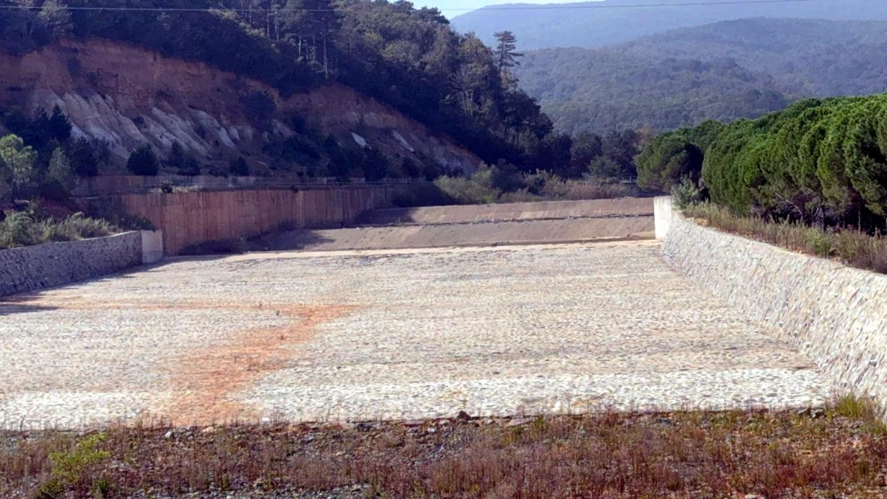İstanbul'un 102 günlük suyu kaldı! Barajlardaki doluluk oranı yüzde 37'ye düştü - Sayfa 7