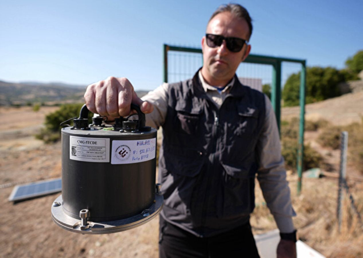 Manisa'nın Kula ilçesinde yanardağ püskürme riski keşfedildi; farklı derinliklerinde 8 magma odası var - Sayfa 7