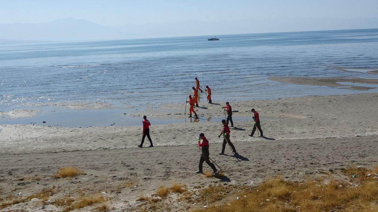 Dün başörtüsü bulunan Rojin Kabaiş'i arama çalışmalarının 14. gününde kıyafet bulundu - Sayfa 5