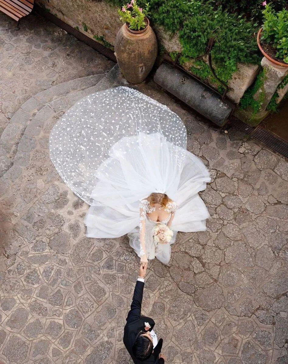 Reynmen Emire Cansu Kurtaran ile İtalya'da evlendi! Rüya gibi düğünden ilk kareler... Balayına bakın nereye gidecekler! - Sayfa 6