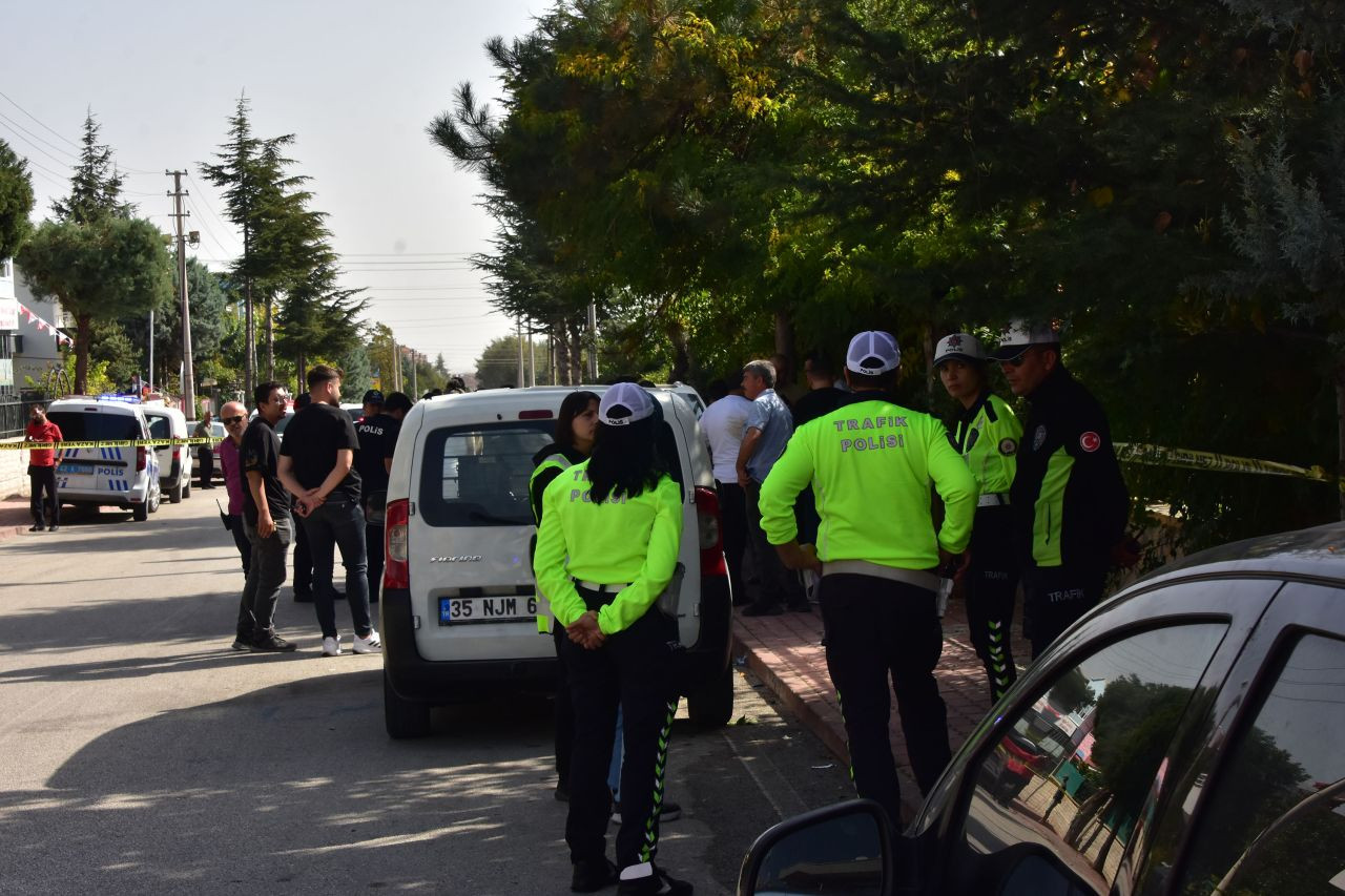Konya'da ihbara giden polisi bıçakla yaralayan saldırgan son 9 ayda 10 suça karışıp serbest kalmış - Sayfa 8